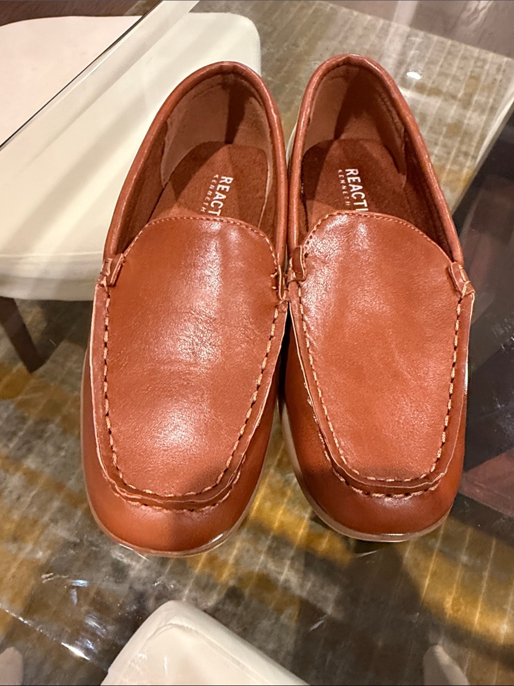 Reaction Kenneth Cole Kids Cognac Leather Slip-On Loafers size 11c